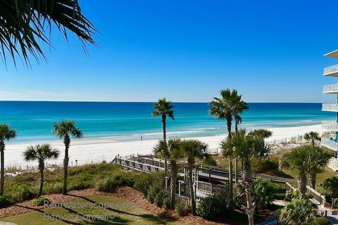 Waterscape Balcony View