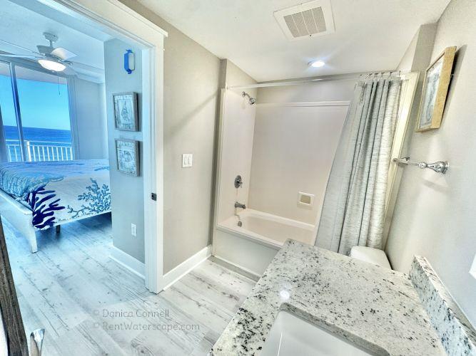 Waterscape A501 Guest Bathroom