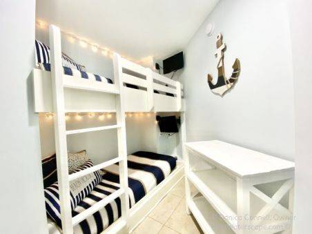 Bunkroom with Cable TV