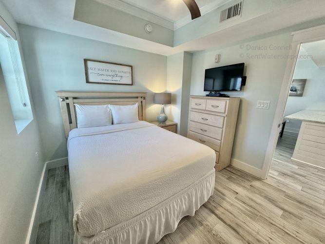 Waterscape B402 Guest Bedroom