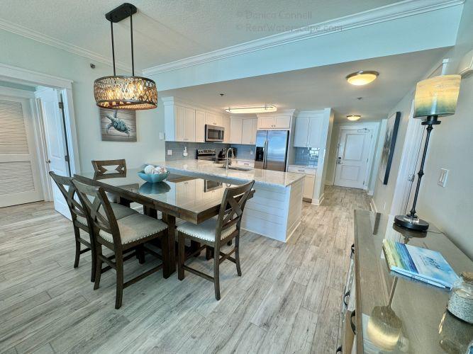 Waterscape B402 Dining room