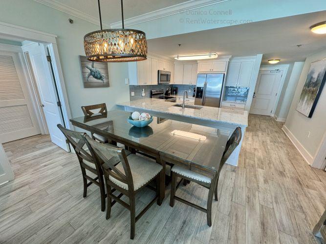 Waterscape B402 Dining area