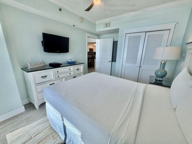 Waterscape B402 Guest Bedroom