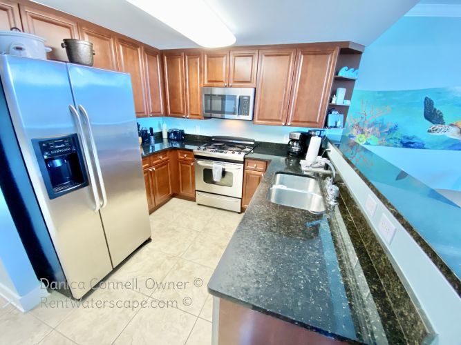 Fully Stocked Kitchen