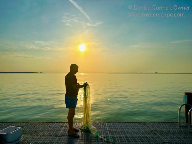 Mullet Fishing on the dock