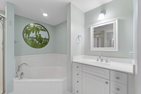 Master Bath Ensuite